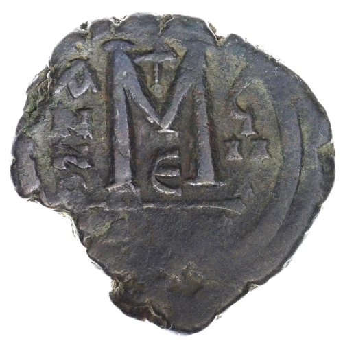 Byzantine AD 565-578 AE Follis Justin II