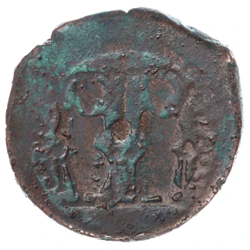 Byzantine AD 565-578 AE Half-Follis Justin II (2)